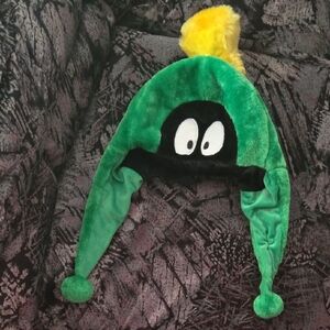 Marvin The Martian. Green and Yellow Character Beanie. Is New W/O Tags.